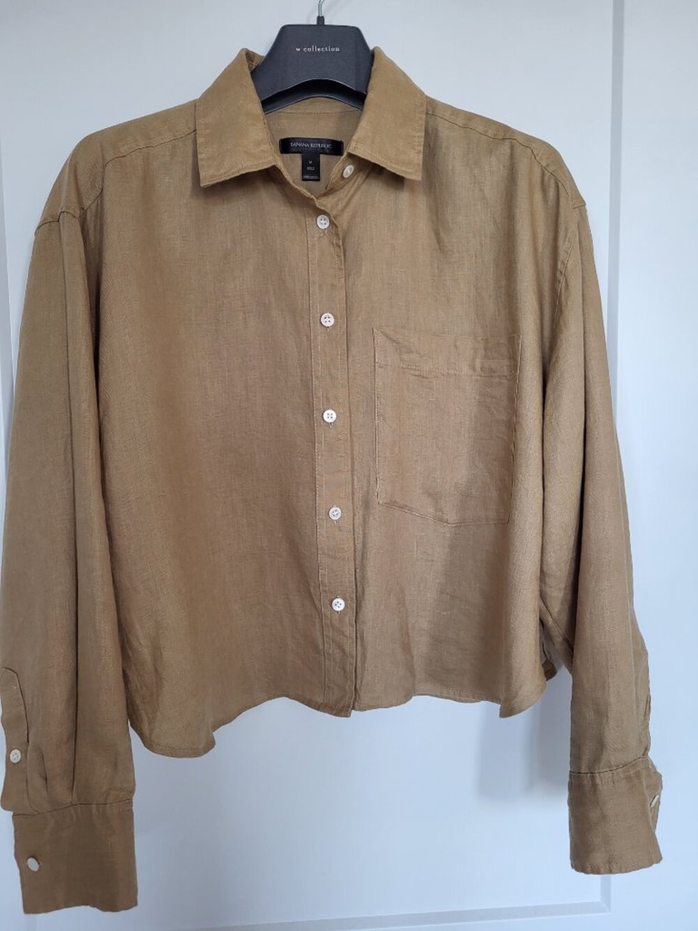 BR Cropped Linen Button-Down Shirt